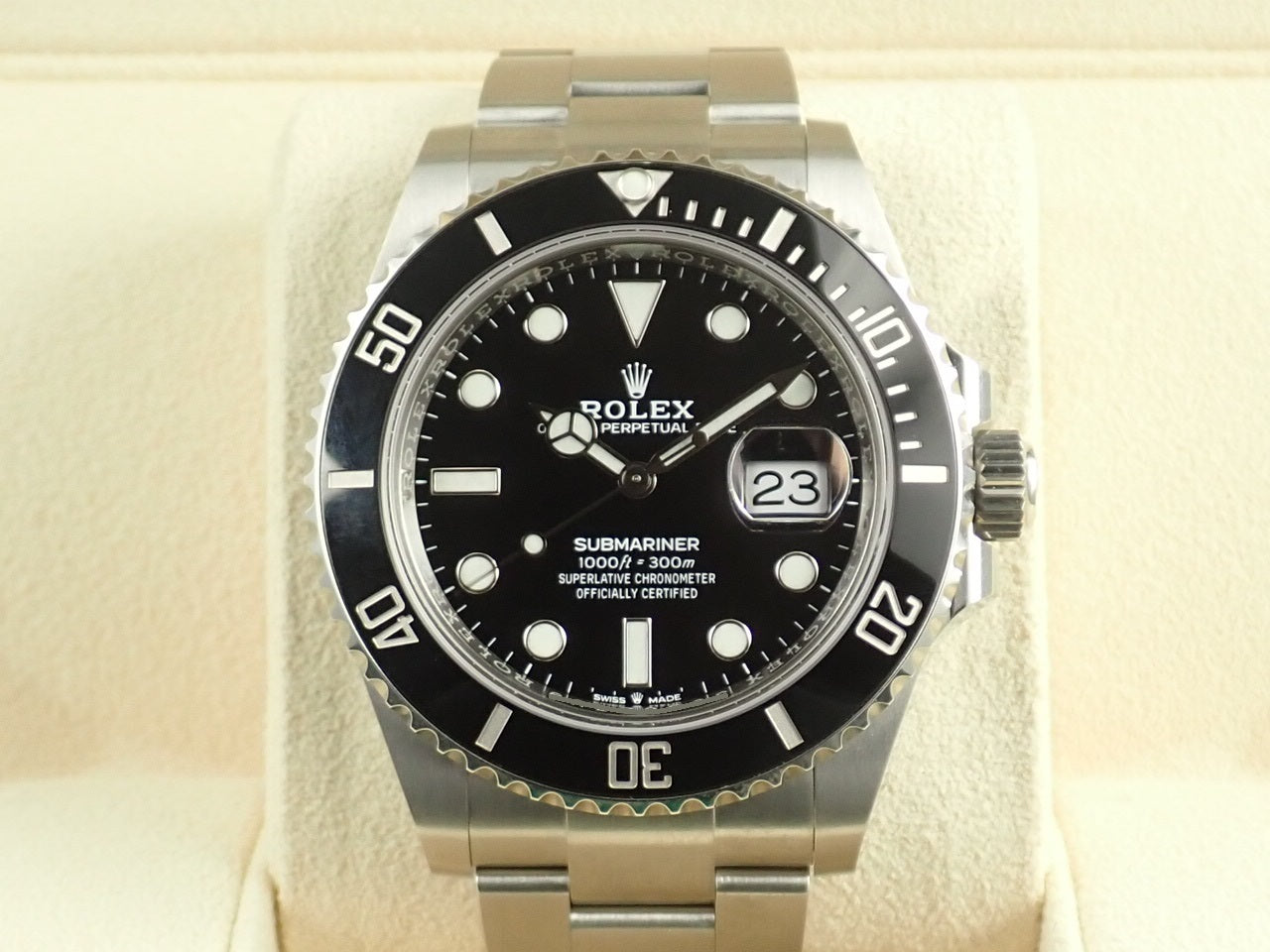 Rolex Submariner Date &lt;Warranty, Box, etc.&gt;