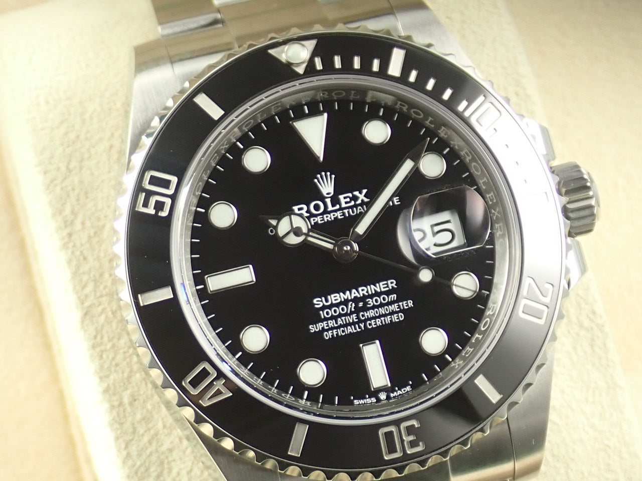 Rolex Submariner Date &lt;Warranty, Box, etc.&gt;