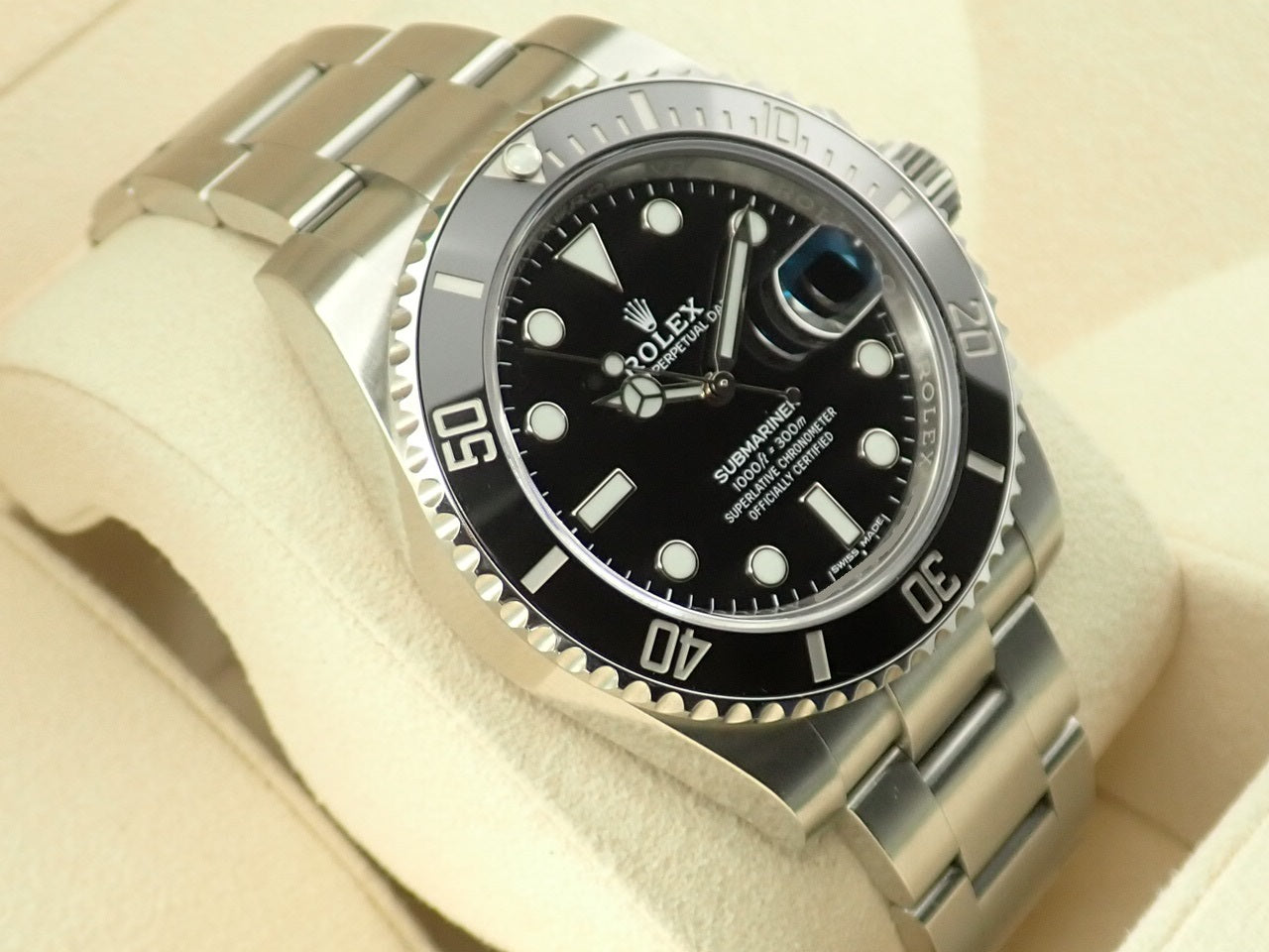 Rolex Submariner Date &lt;Warranty, Box, etc.&gt;