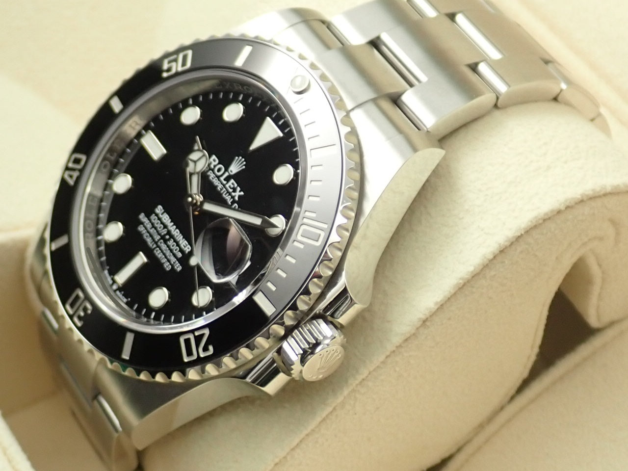 Rolex Submariner Date &lt;Warranty, Box, etc.&gt;