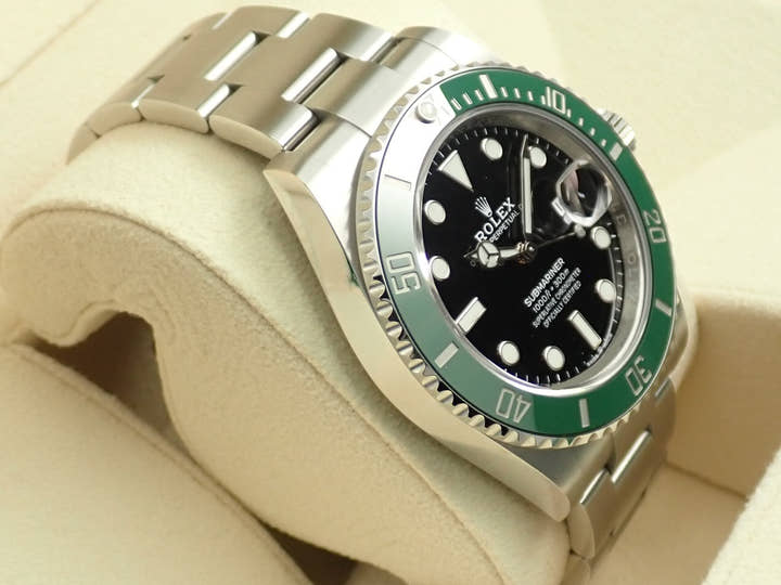 Rolex Submariner Date Ref. 126610LV Stainless Steel Black Dial