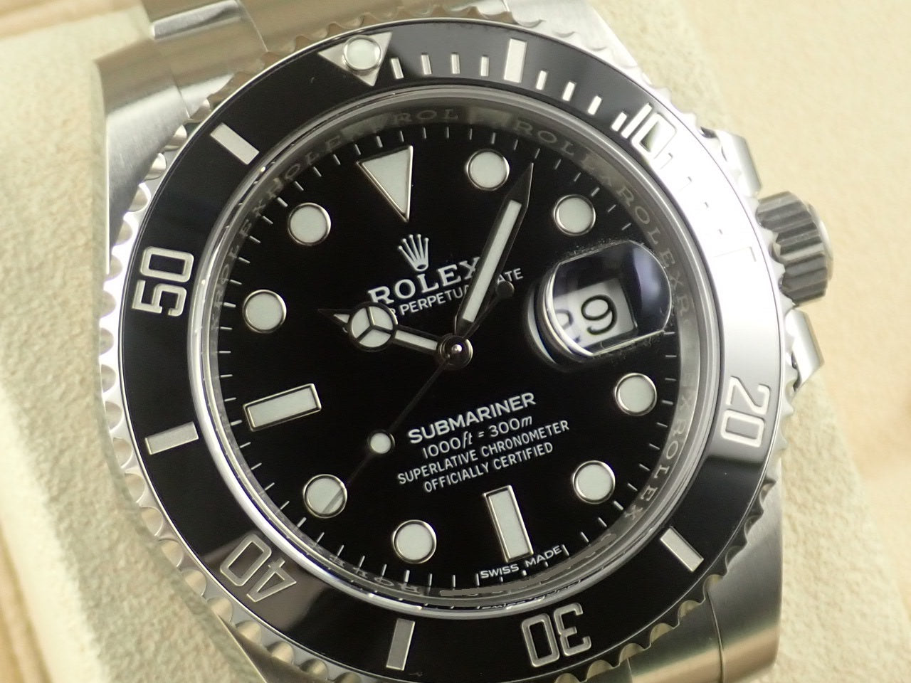 Rolex Submariner Date &lt;Warranty, Box, etc.&gt;