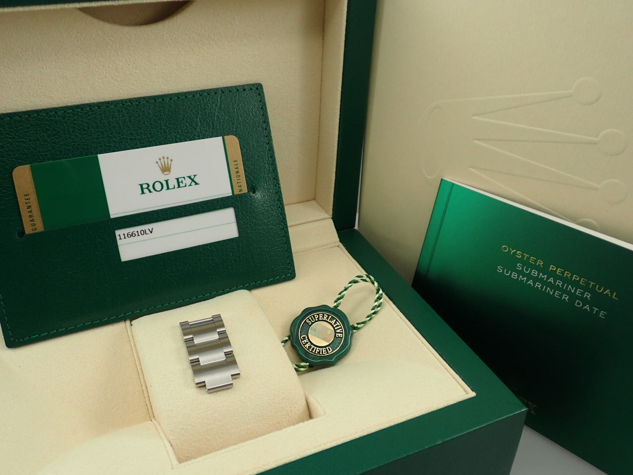 Rolex Submariner Date &lt;Warranty, Box, etc.&gt;