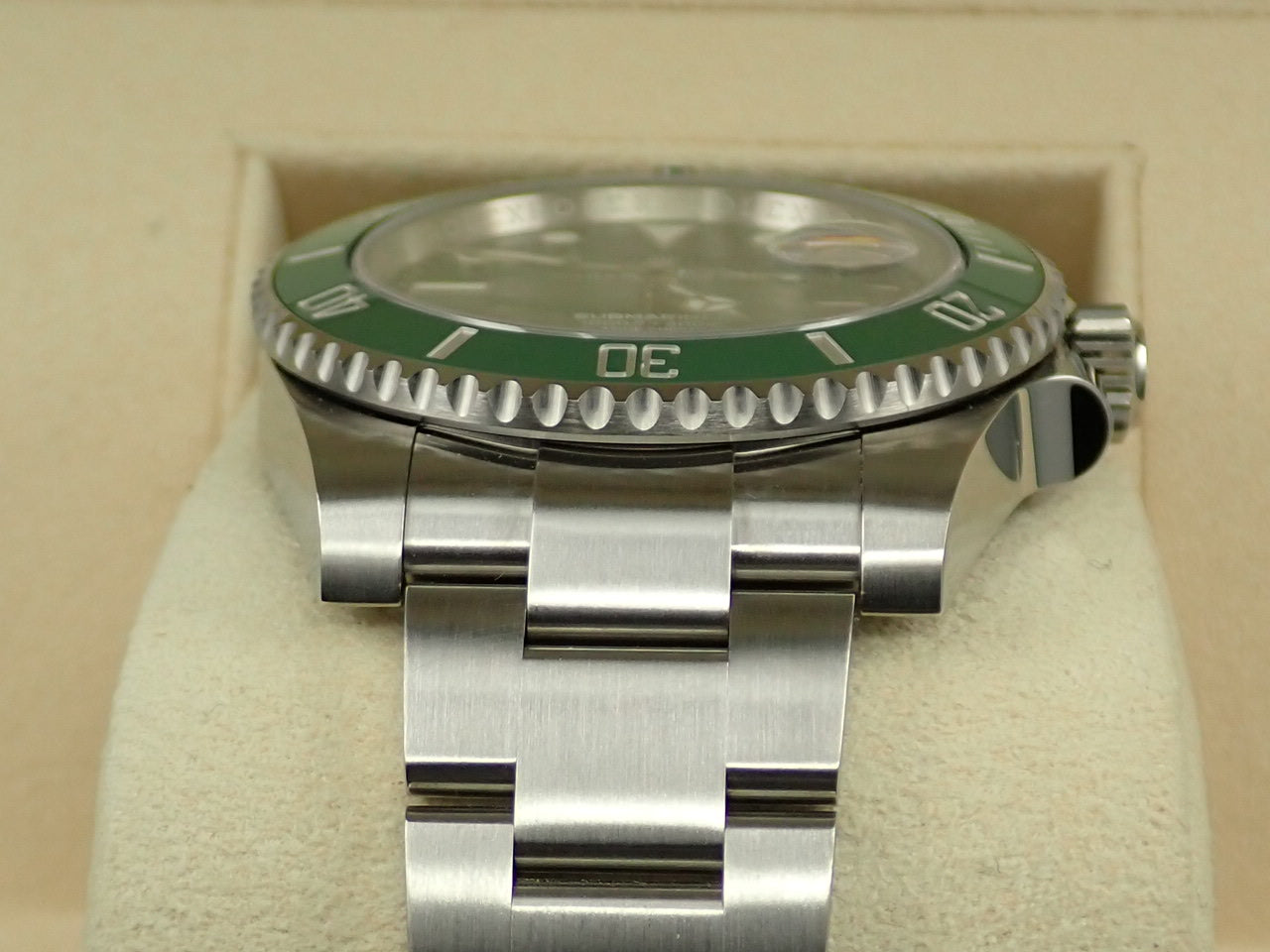 Rolex Submariner Date &lt;Warranty, Box, etc.&gt;