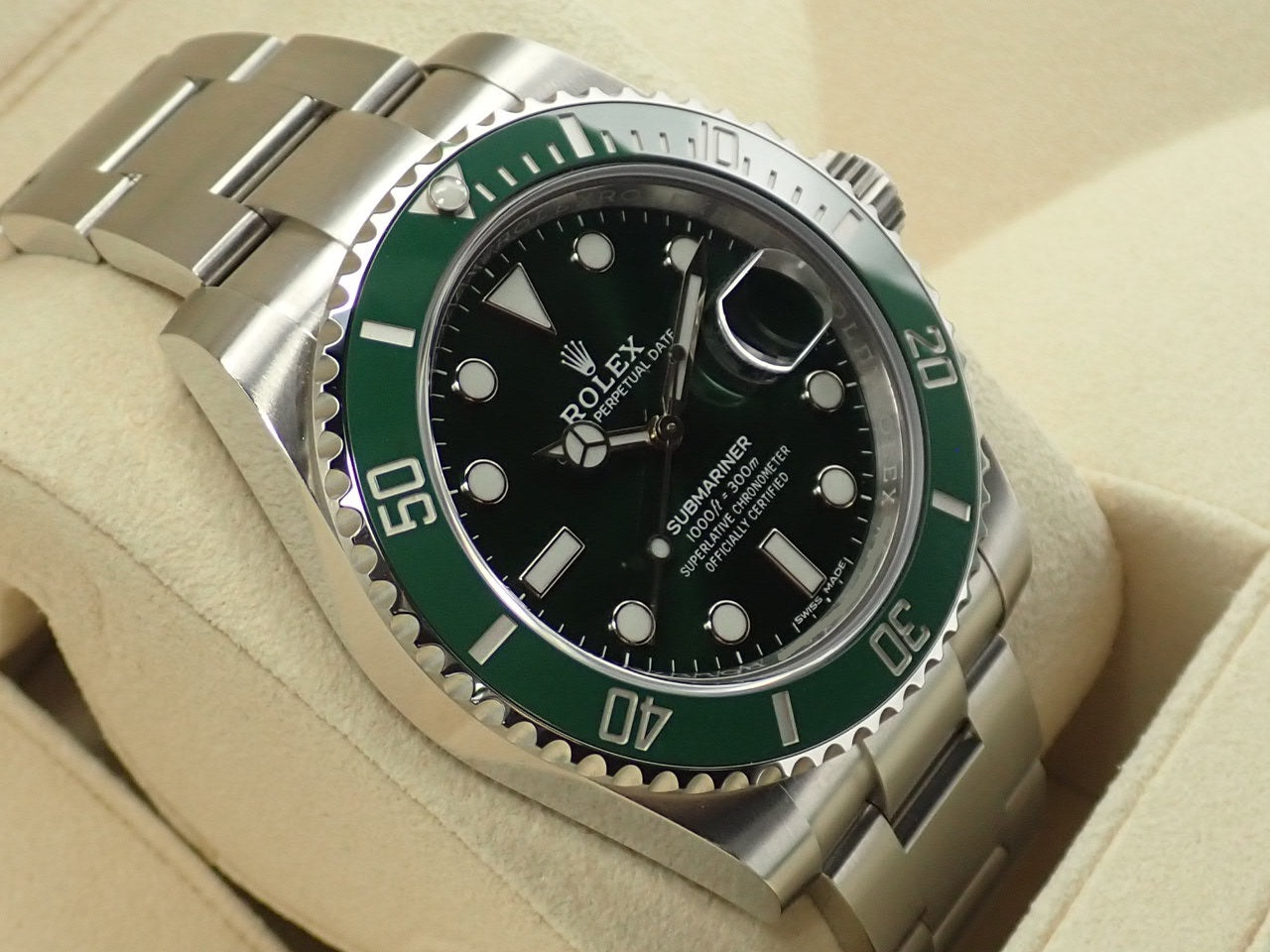 Rolex Submariner Date &lt;Warranty, Box, etc.&gt;