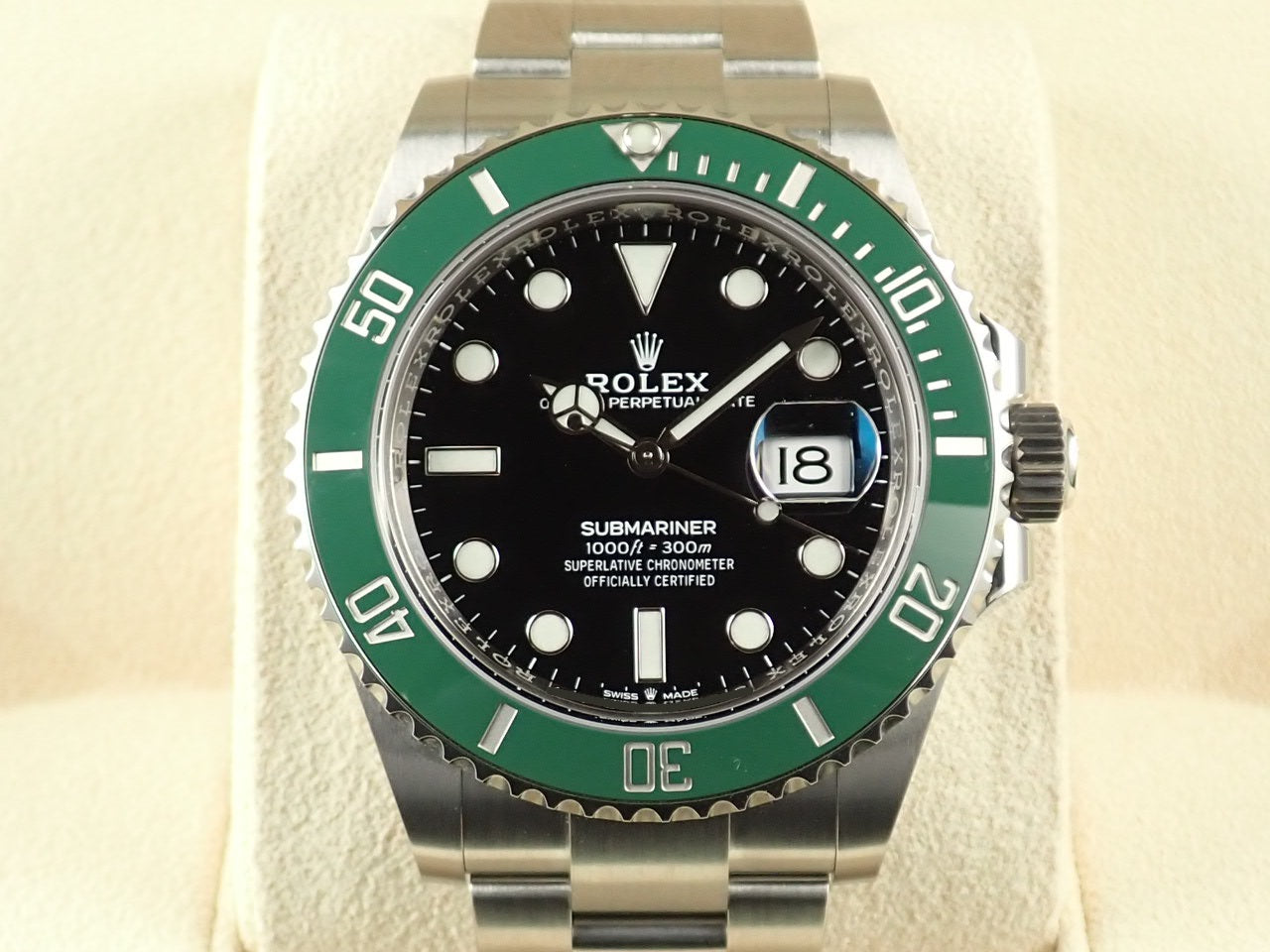 Rolex Submariner Date &lt;Warranty, Box, etc.&gt;