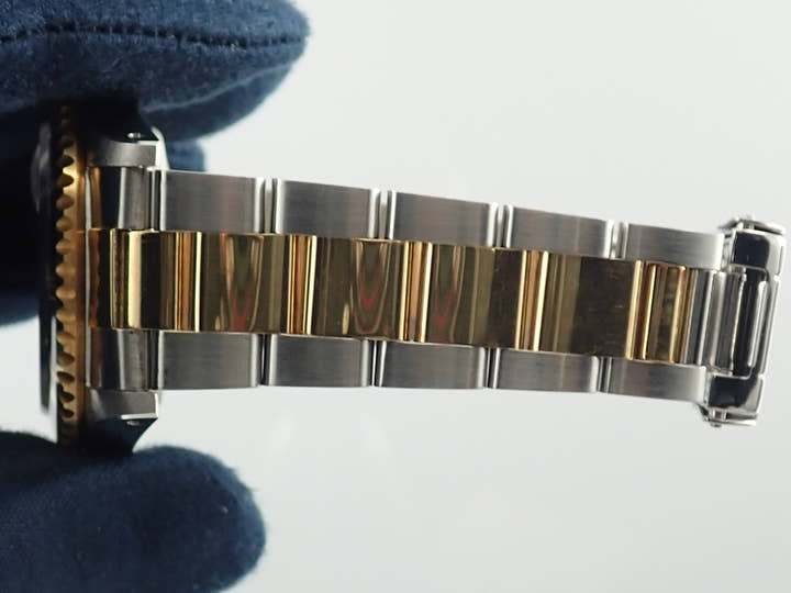 Rolex Submariner Date <Warranty, Box, etc.>