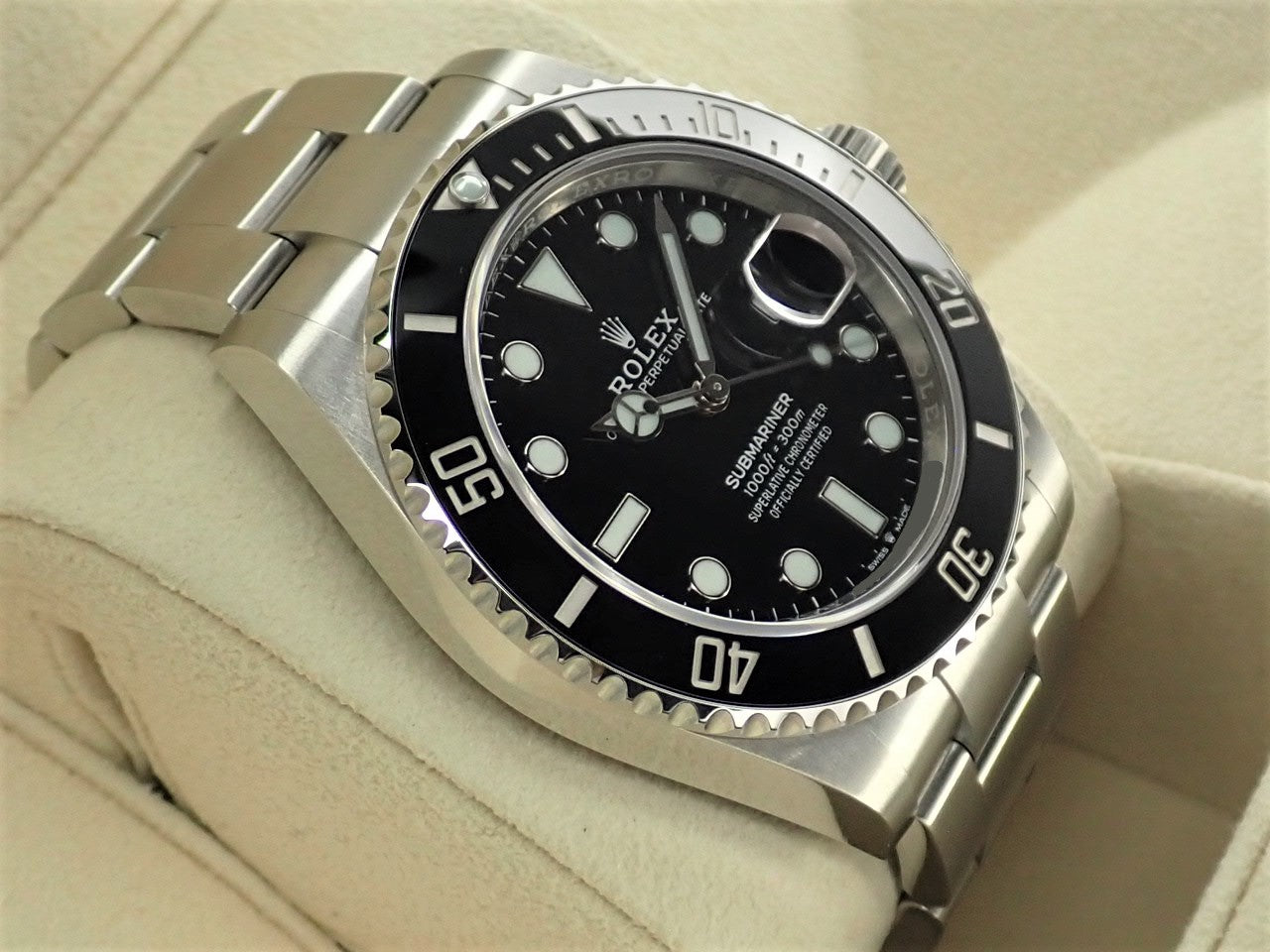 Rolex Submariner Date &lt;Warranty, Box, etc.&gt;