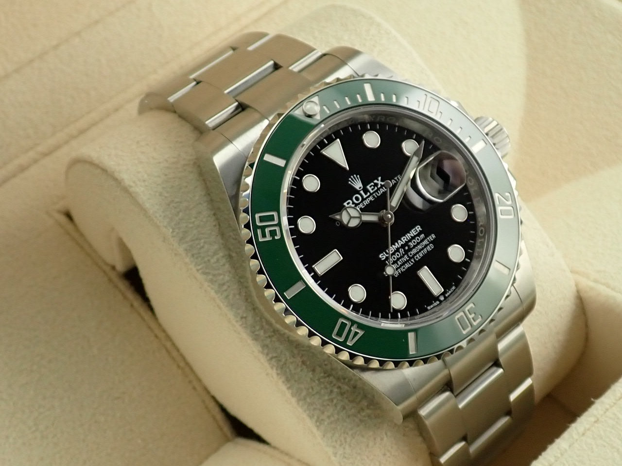 Rolex Submariner Date &lt;Warranty, Box, etc.&gt;