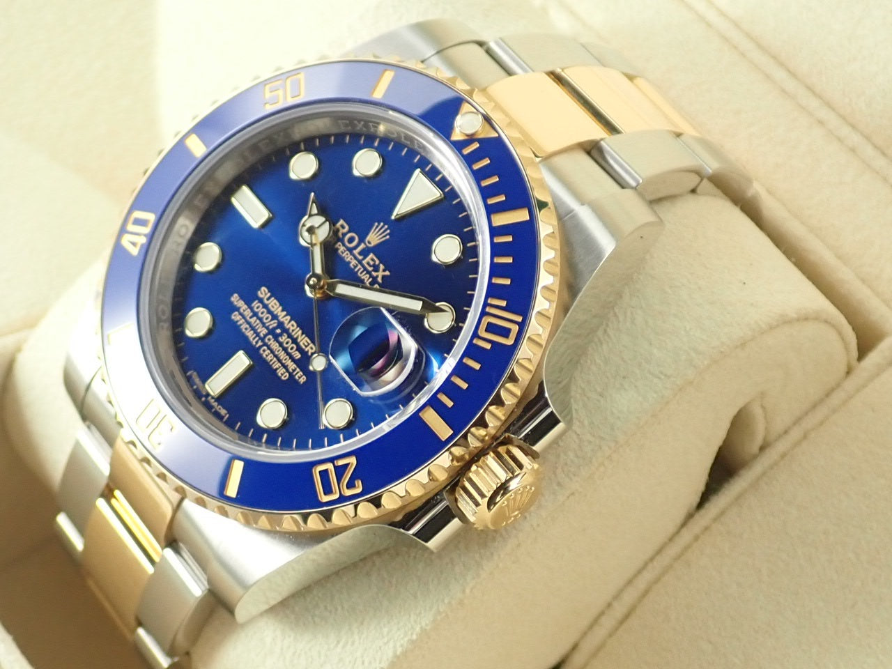 Rolex Submariner Date &lt;Warranty, Box, etc.&gt;