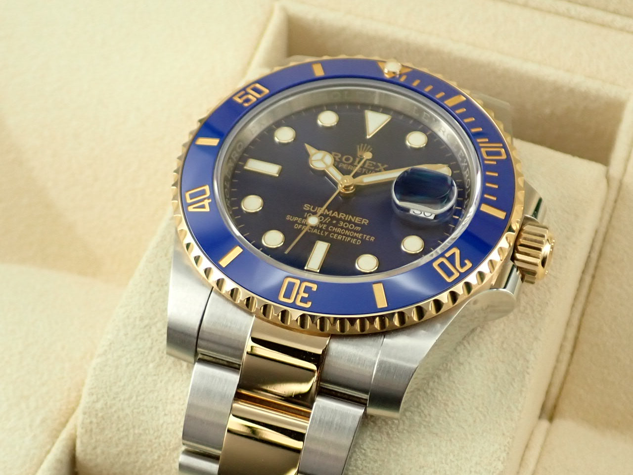 Rolex Submariner Date &lt;Warranty, Box, etc.&gt;