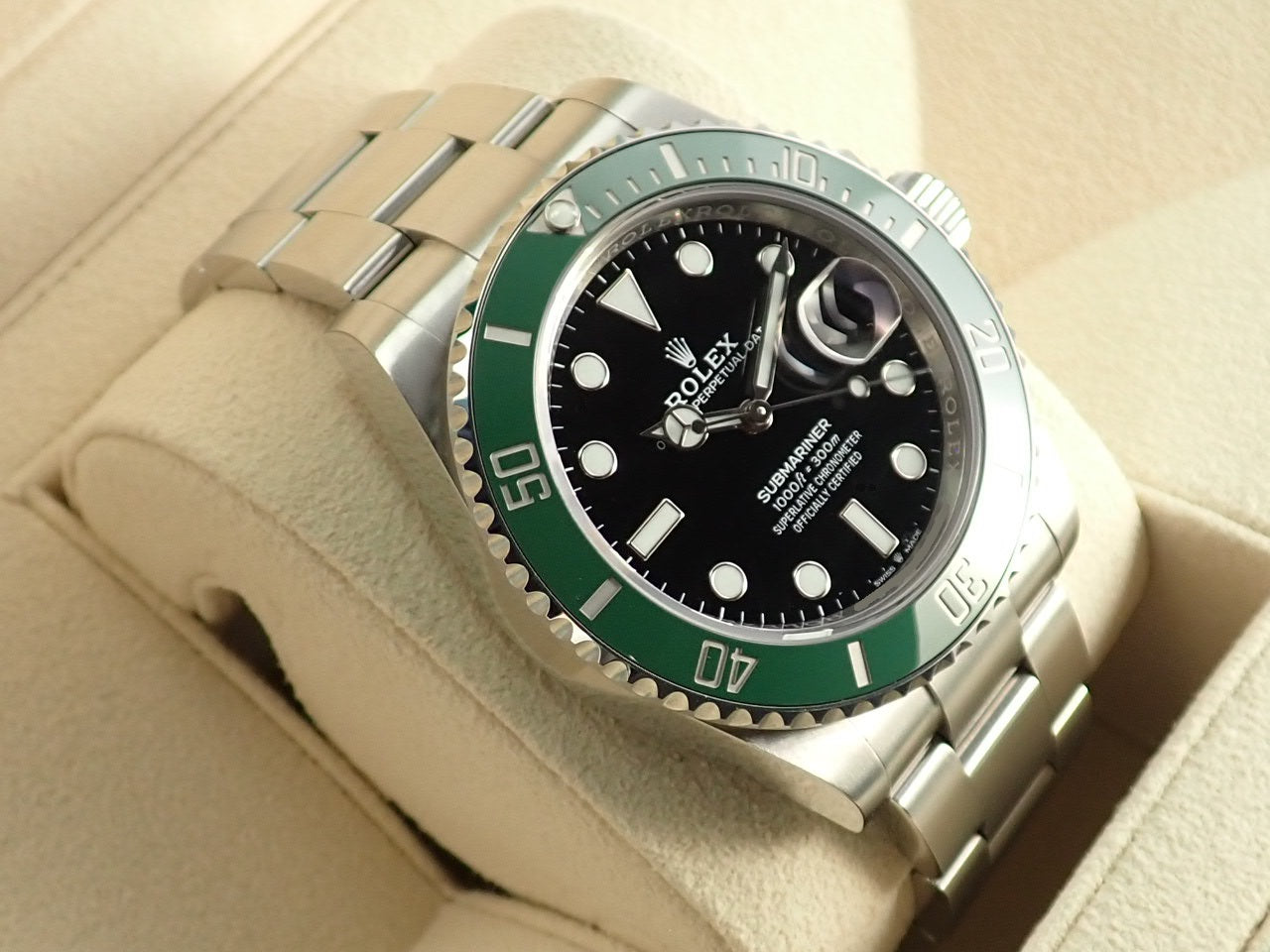 Rolex Submariner Date &lt;Warranty, Box, etc.&gt;