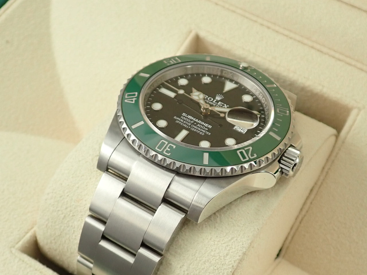 Rolex Submariner Date &lt;Warranty, Box, etc.&gt;