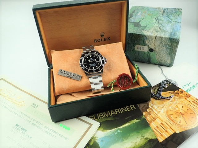 Rolex Submariner Date T