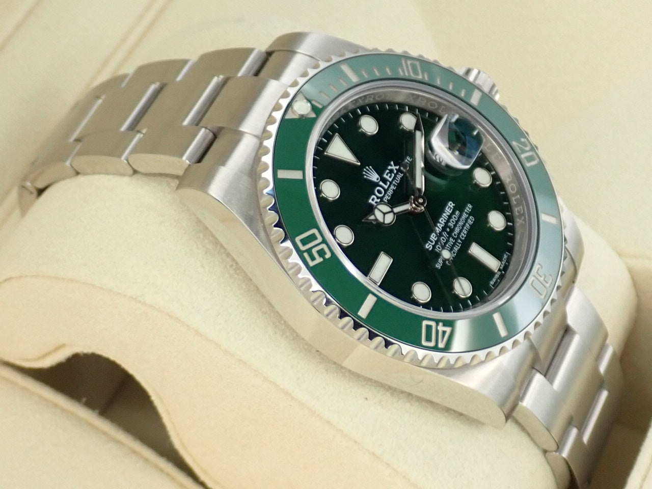 Rolex Submariner Date &lt;Warranty, Box, etc.&gt;