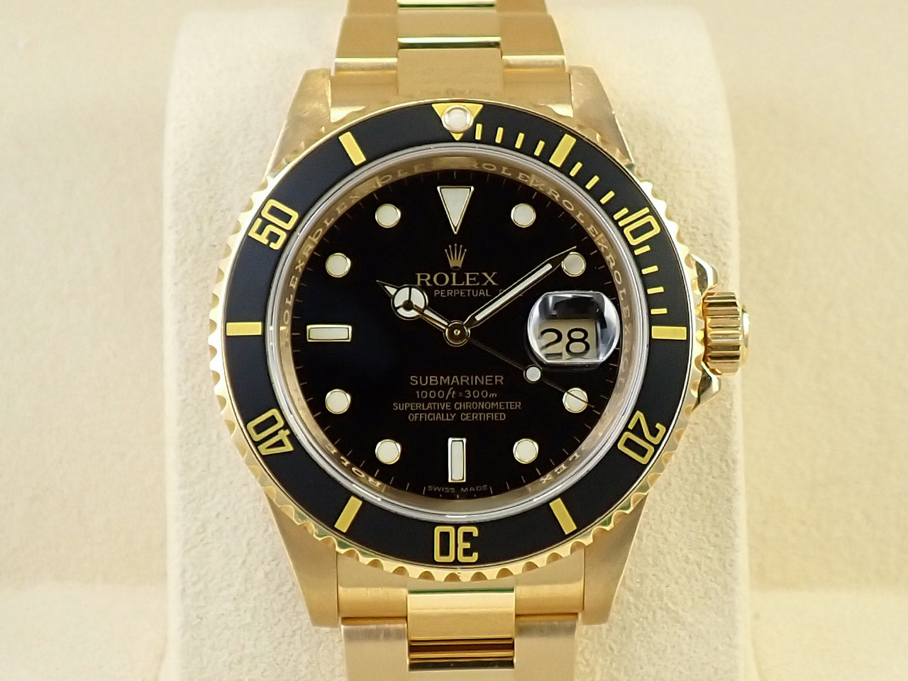 Rolex Submariner Date &lt;Box and Others&gt;