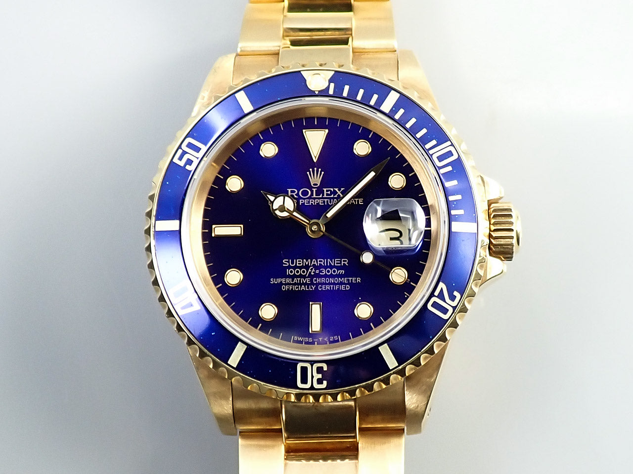 Rolex Submariner Date &lt;Box and Others&gt;