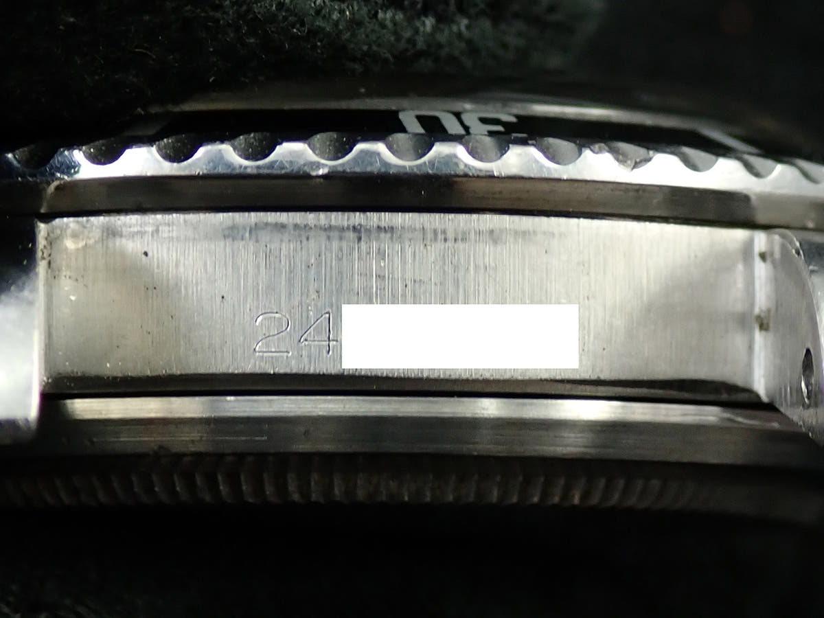ロレックス サブマリーナー Ref.5513 ブラック文字盤 中古 6YL68M22