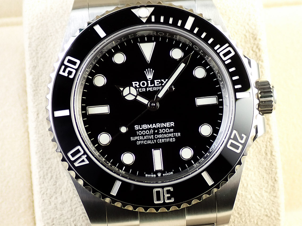 Rolex Submariner &lt;Warranty, Box, etc.&gt;