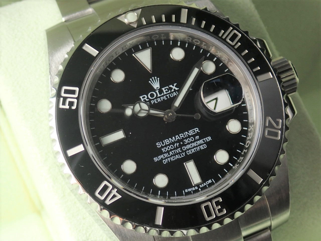 rolex submariner random date