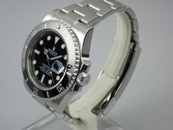 ロレックス サブマリーナー Ref.116610LN ブラック文字盤 中古 submariner-256