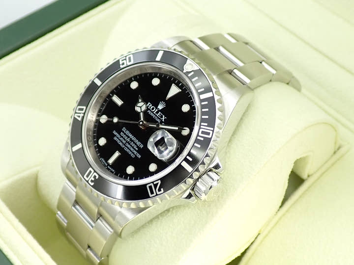 Rolex Submariner Date Ref. 16610 Stainless Steel Black Dial