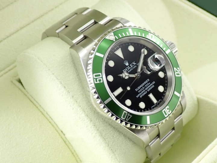 Rolex Submariner Date Ref. 16610LV Stainless Steel Black Dial
