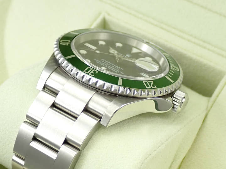 Rolex Submariner Date Ref. 16610LV Stainless Steel Black Dial