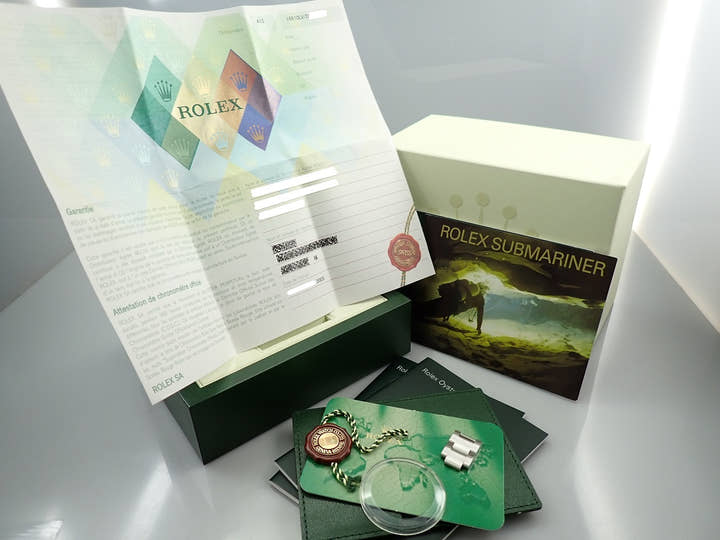 Rolex Submariner Date Ref. 16610LV Stainless Steel Black Dial