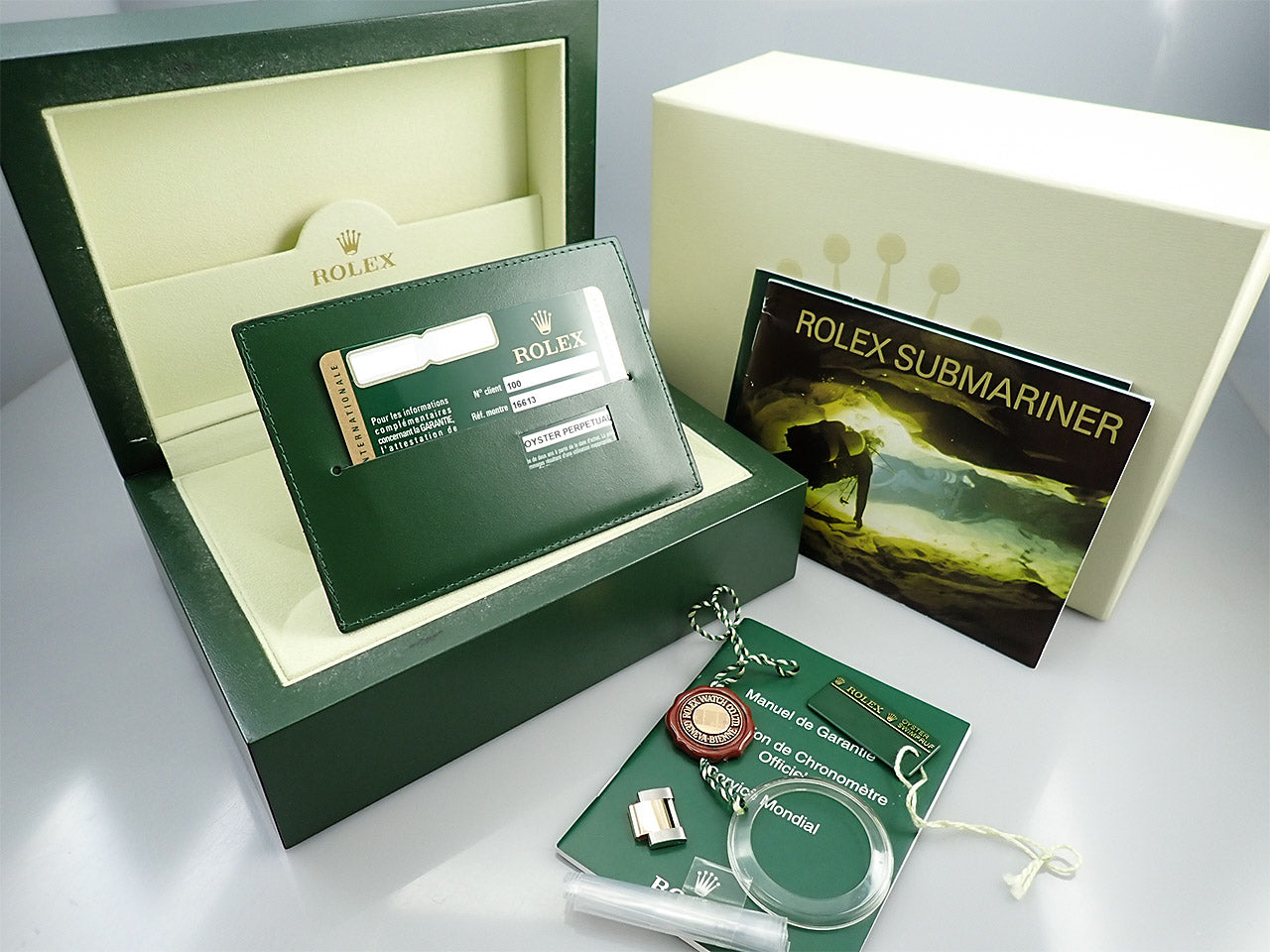 Rolex Submariner Date &lt;Warranty, Box, etc.&gt;