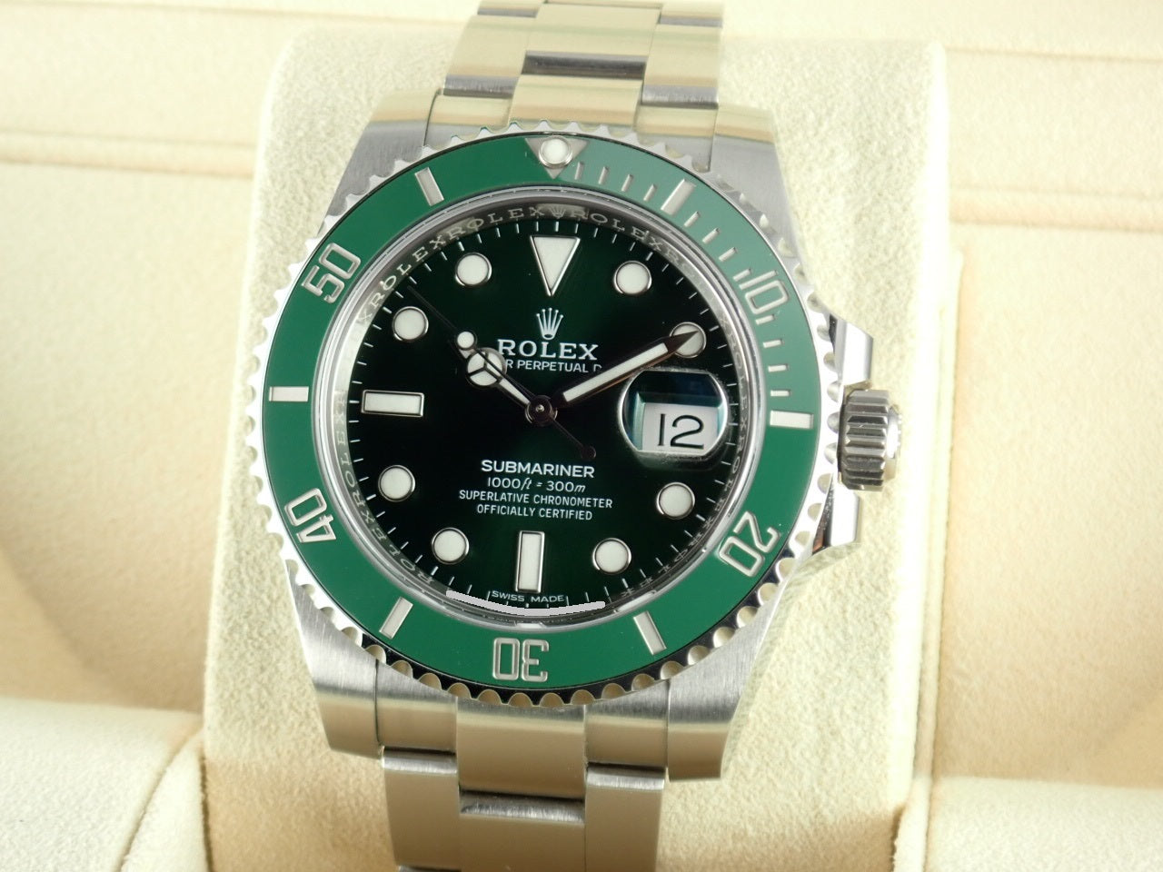 Rolex Submariner Green &lt;Warranty, Box, etc.&gt;