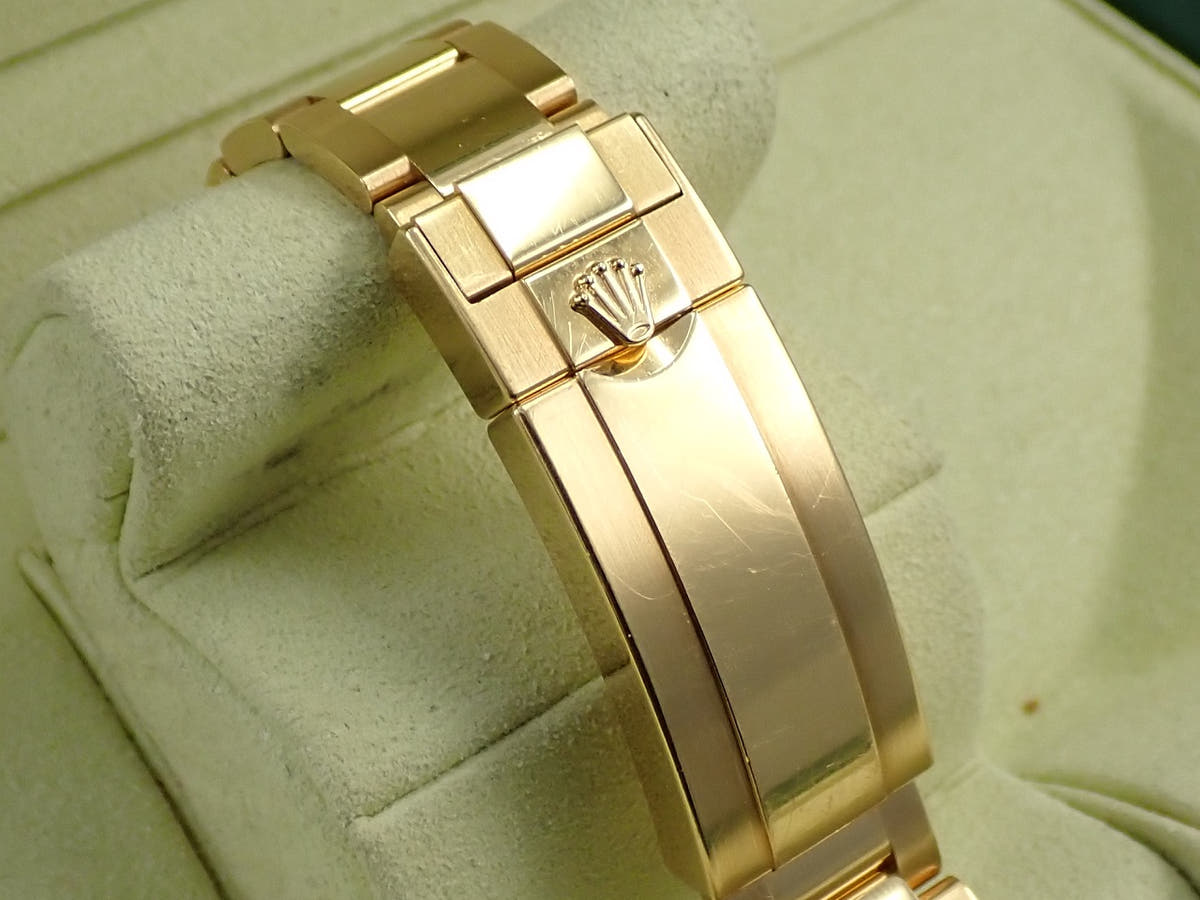 ロレックス サブマリーナー デイト Ref.116618GLB ブルー文字盤 中古 9H20WXSS