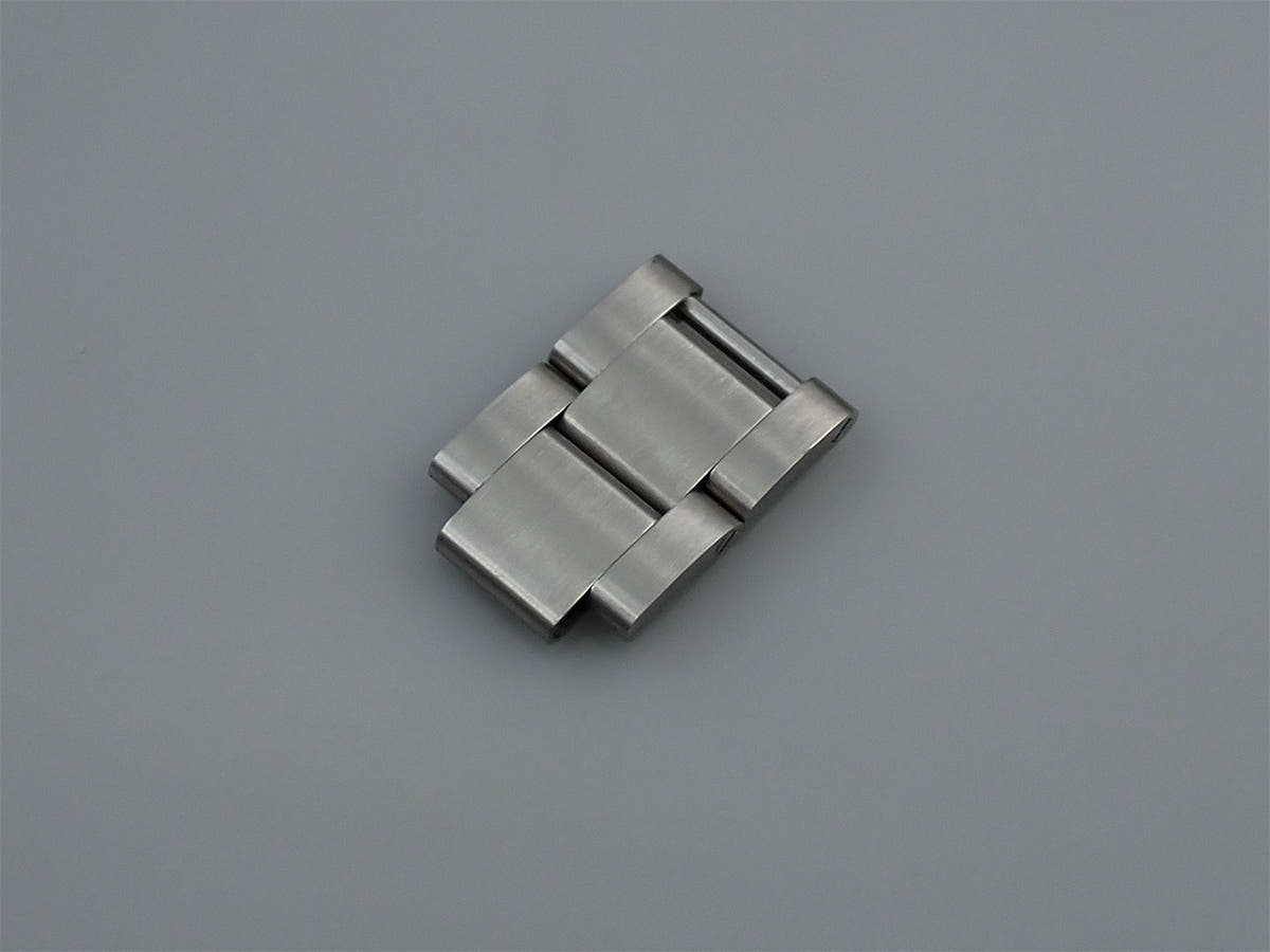 ロレックス サブマリーナー Ref.5513 ブラック文字盤 中古 67FATYVM