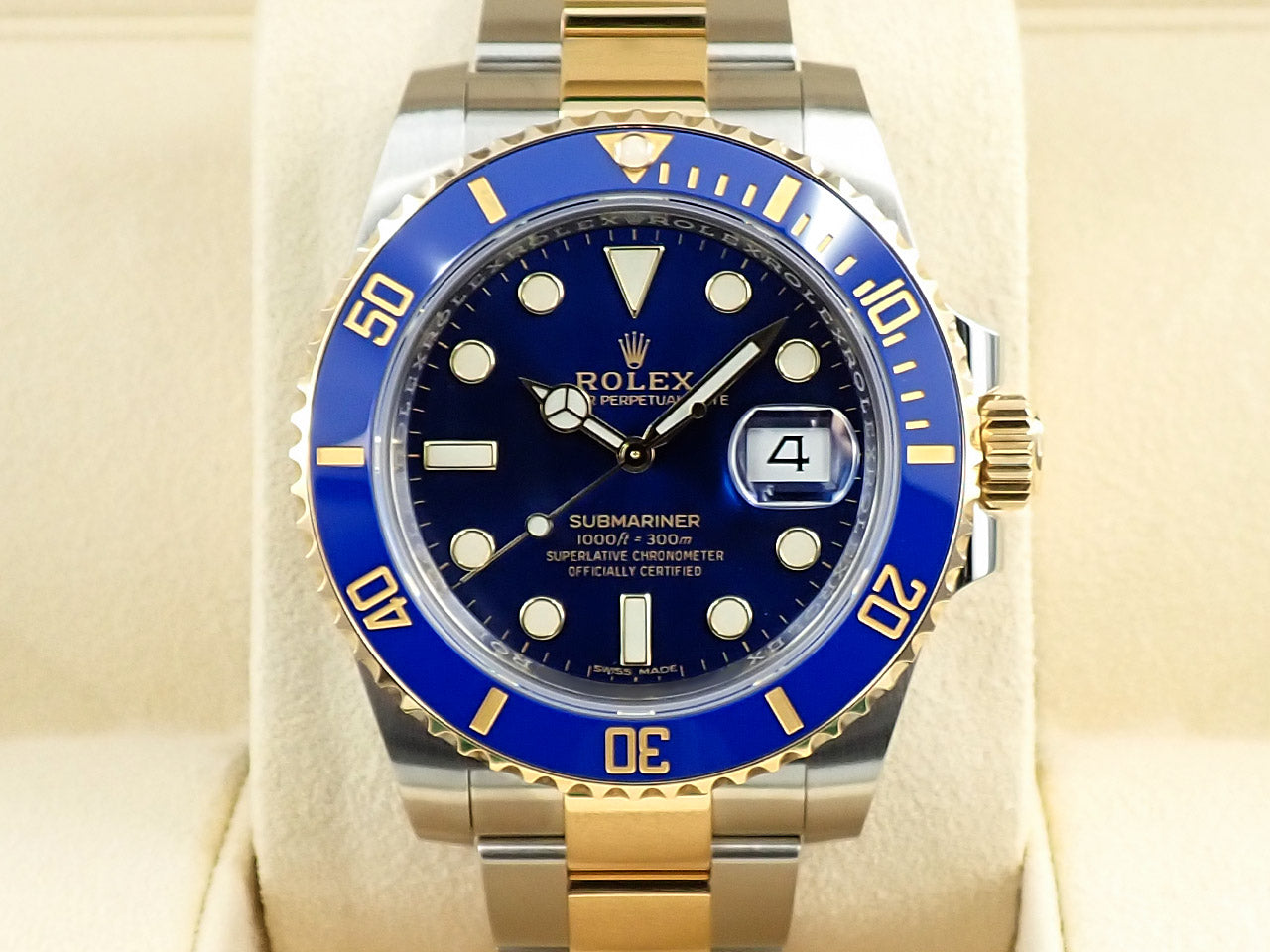 Rolex Submariner Date &lt;Warranty, Box, etc.&gt;