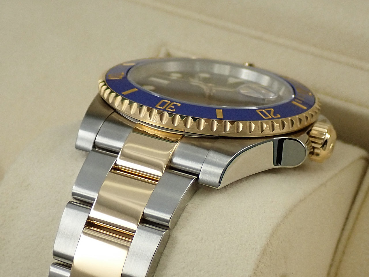 Rolex Submariner Date &lt;Warranty, Box, etc.&gt;