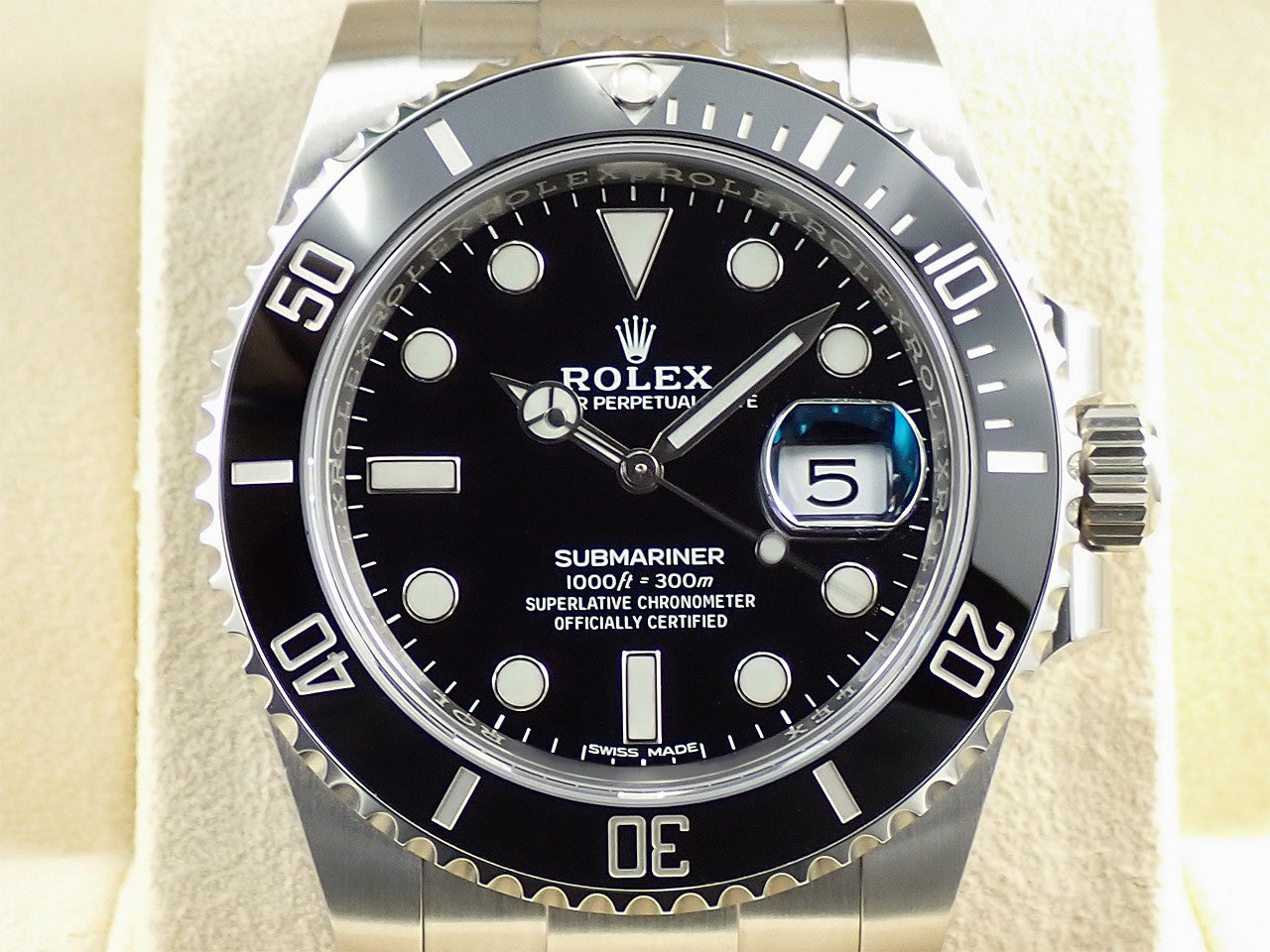 Rolex Submariner Date &lt;Warranty, Box, etc.&gt;