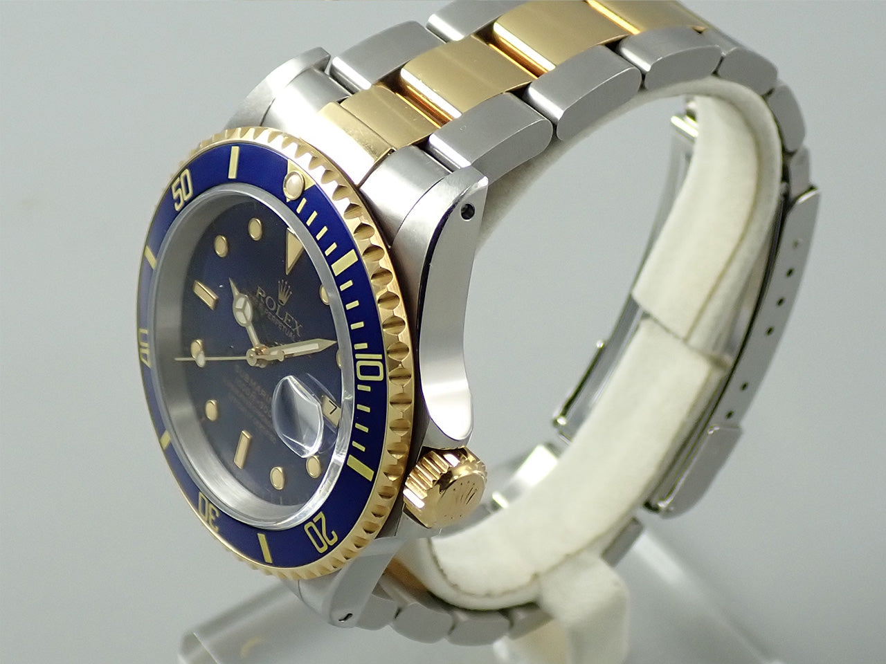 Rolex Submariner Date &lt;Warranty and Box&gt;