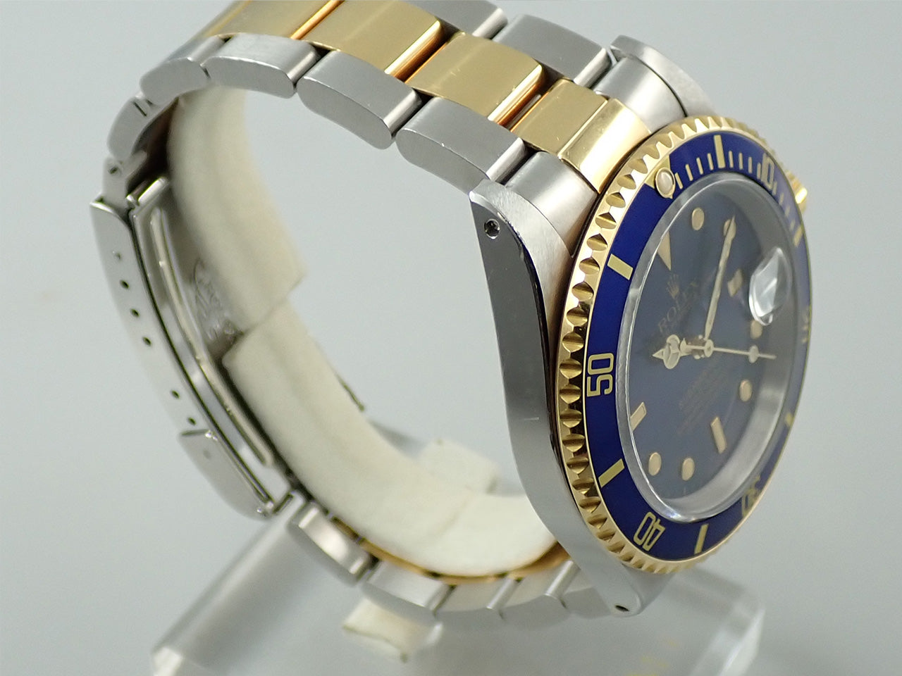 Rolex Submariner Date &lt;Warranty and Box&gt;