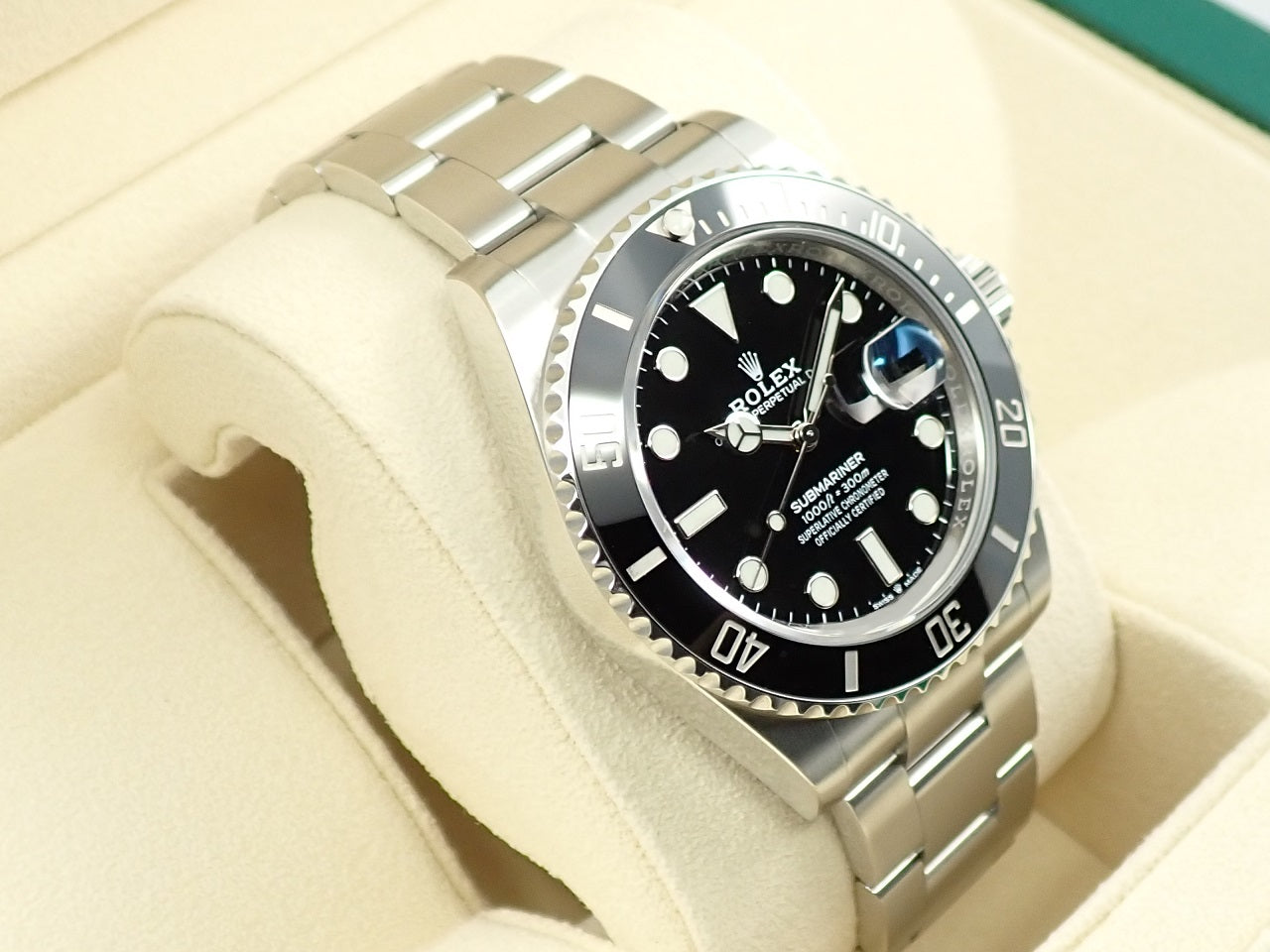 Rolex Submariner Date &lt;Warranty, Box, etc.&gt;