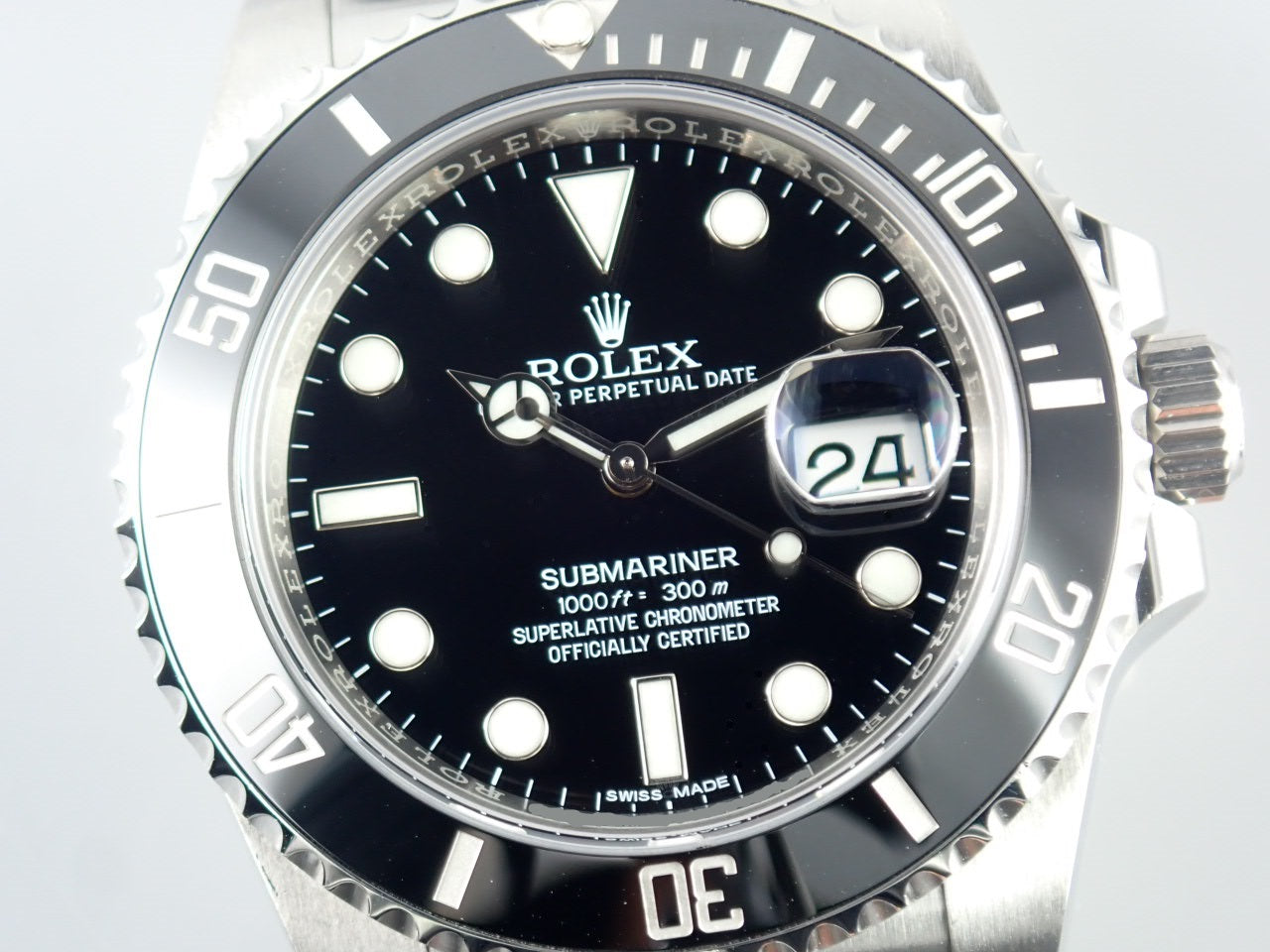 Rolex Submariner Date Random &lt;Warranty, Box, etc.&gt;