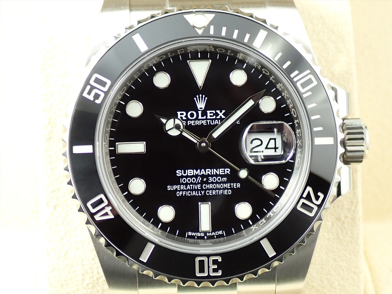 Rolex Submariner Date &lt;Warranty, Box, etc.&gt;