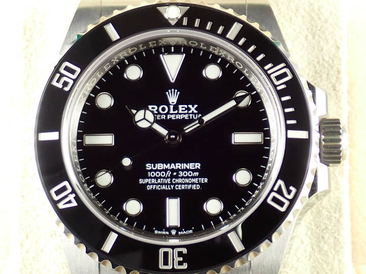 ロレックス サブマリーナー Ref.124060 ブラック文字盤 極美品 submariner-341