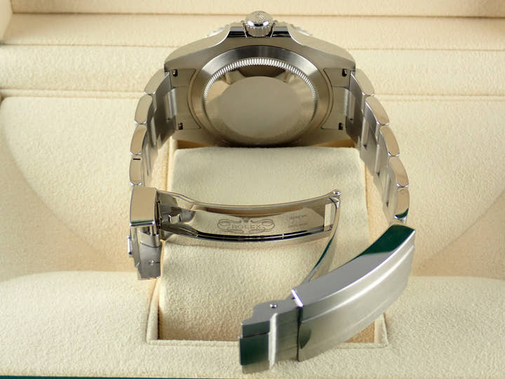 ロレックス サブマリーナー Ref.124060 ブラック文字盤 極美品 submariner-341