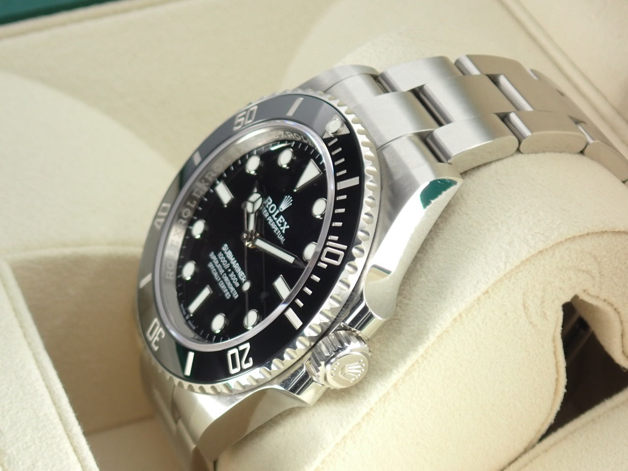 Rolex New Submariner [Excellent Condition] &lt;New Warranty Card, Box, etc.&gt;