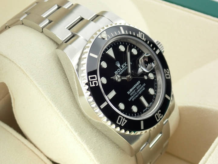 ロレックス サブマリーナー Ref.116610LN ブラック文字盤 未使用 submariner-342