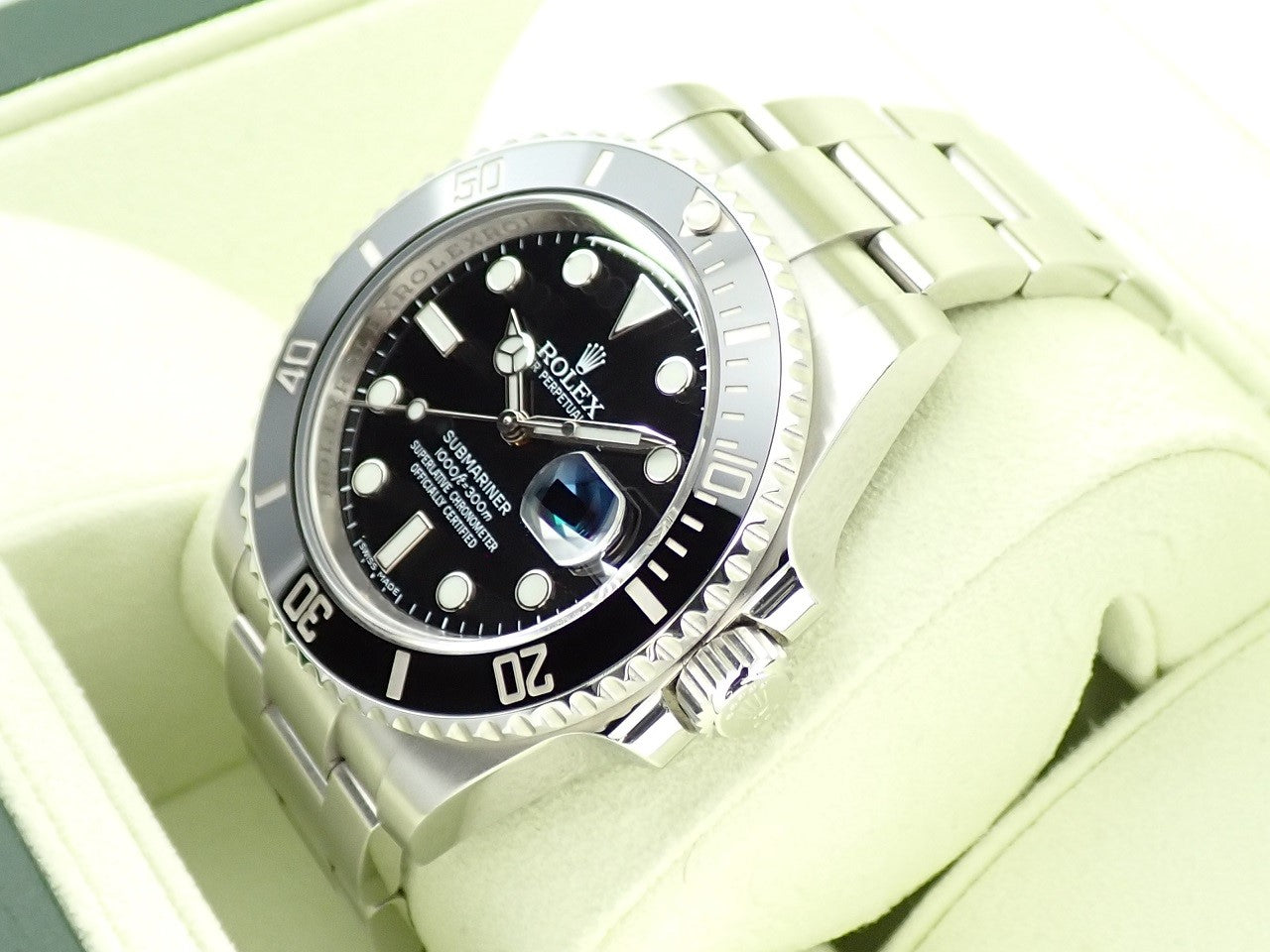 Rolex Submariner Date &lt;Warranty, Box, etc.&gt;