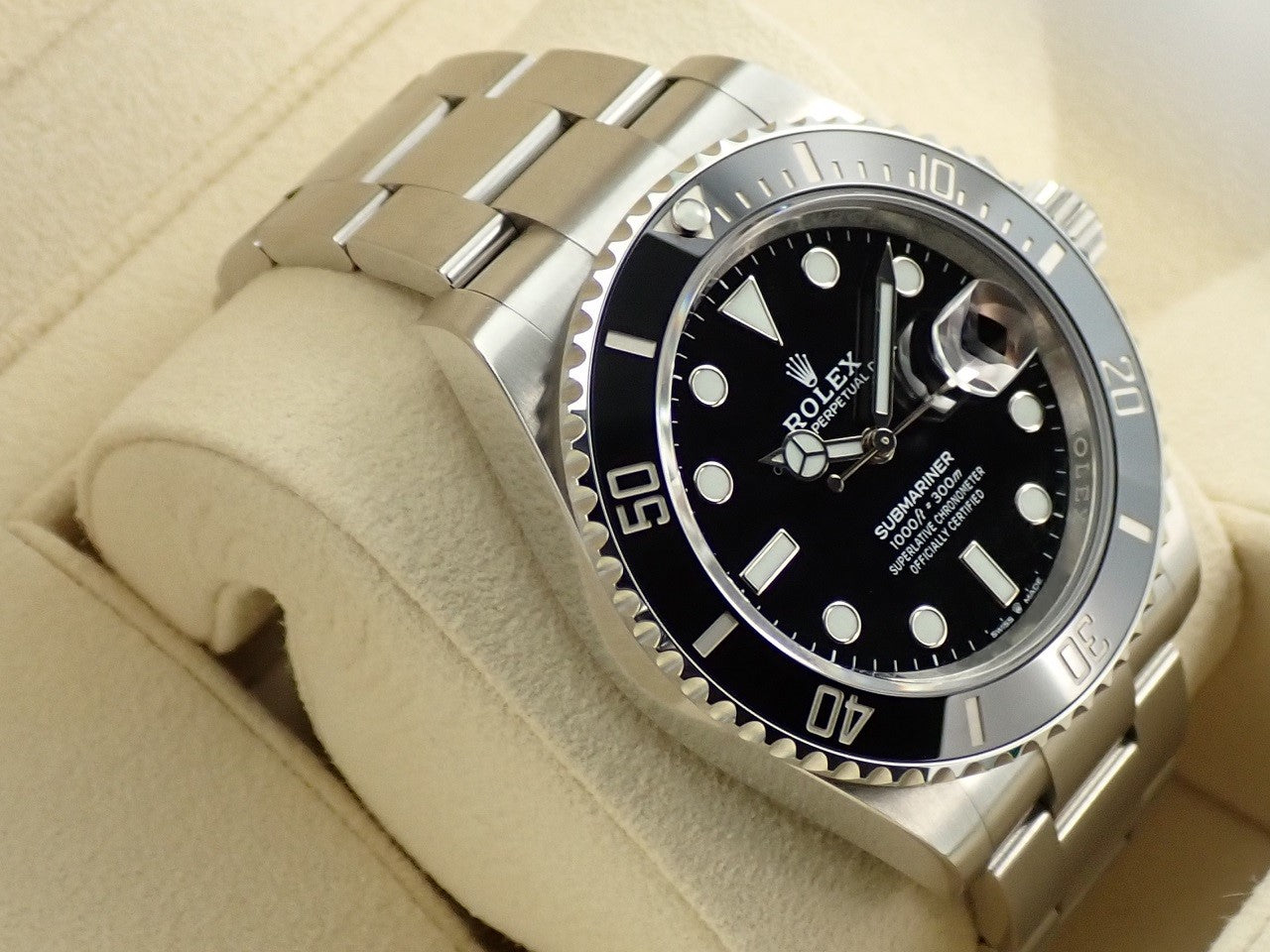 Rolex Submariner Date &lt;Warranty, Box, etc.&gt;