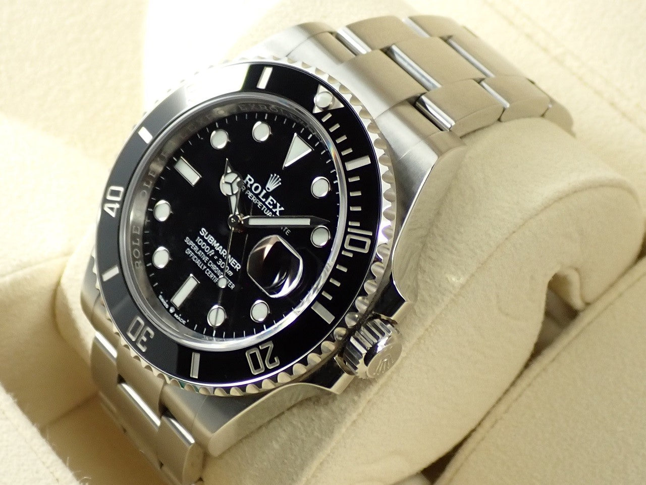 Rolex Submariner Date &lt;Warranty, Box, etc.&gt;