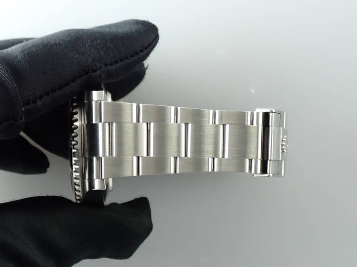 Rolex Submariner Date <Warranty, Box, etc.>