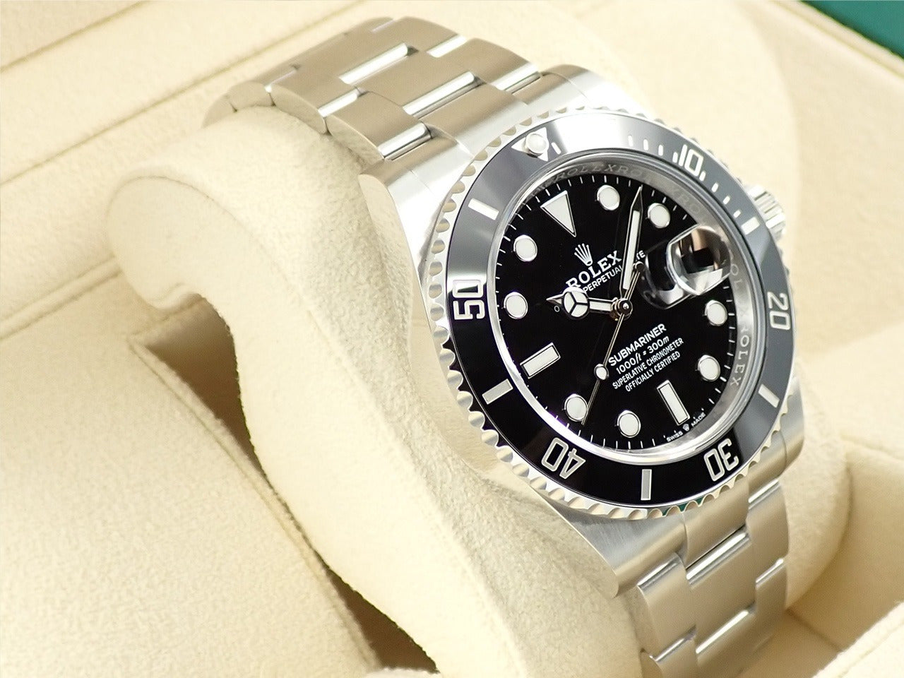 Rolex Submariner Date &lt;Warranty, Box, etc.&gt;